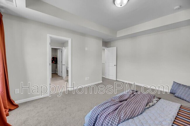 Building Photo - 8713 Revival Rd