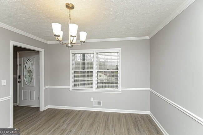 Building Photo - 941 Hickory View Ct NW