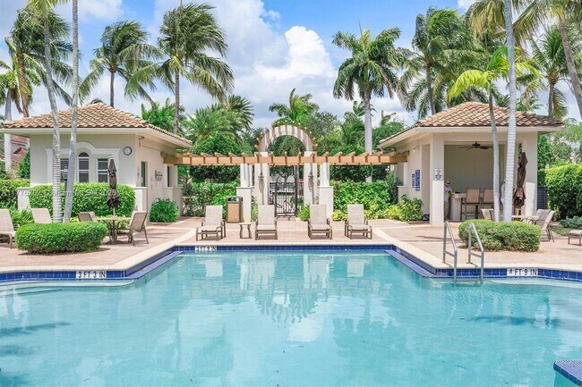 Building Photo - 1382 Harbor View W