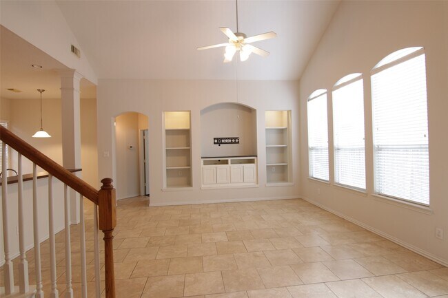 Building Photo - 14318 Bush Sage Dr