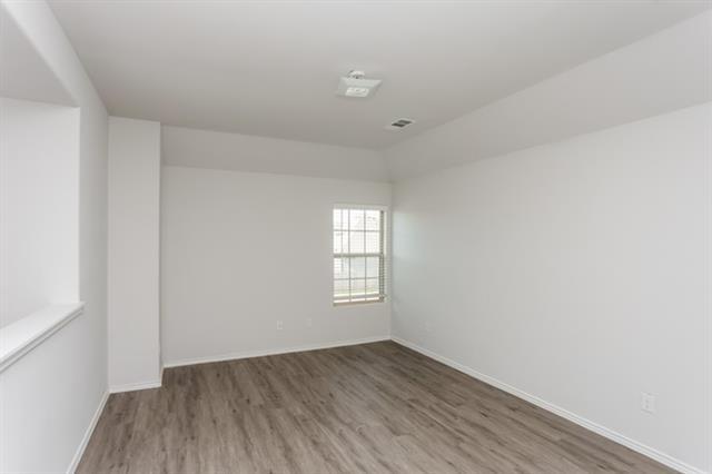 Building Photo - 3707 Job Dr