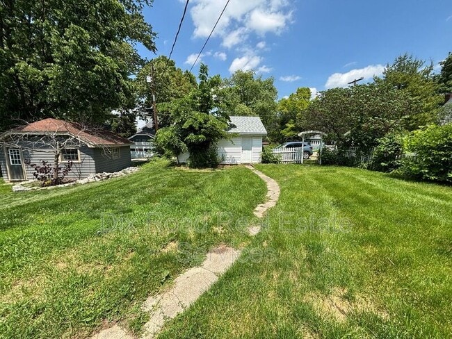 Building Photo - 1501 Glenbeck Ave