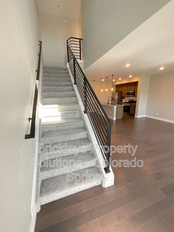 Building Photo - 1721 Rose Quartz Heights
