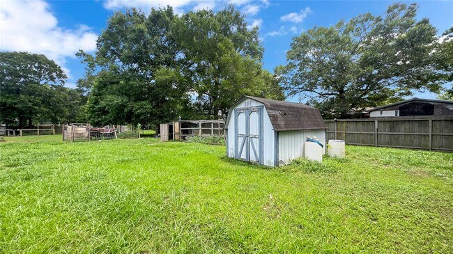 Building Photo - 21608 County Road 3748