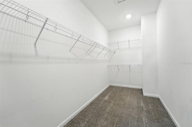 Building Photo - 9944 Red Eagle Dr