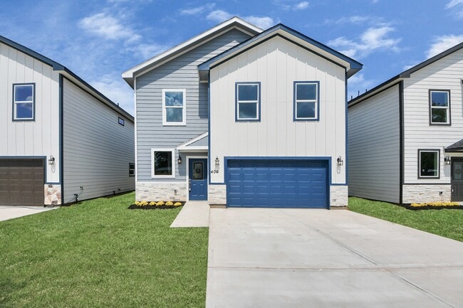 Building Photo - 406 N 4th St