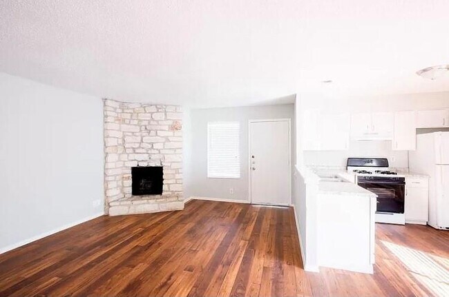 Building Photo - 2306 Cedrick Cove