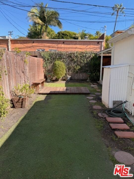 Building Photo - 540 Huntley Dr