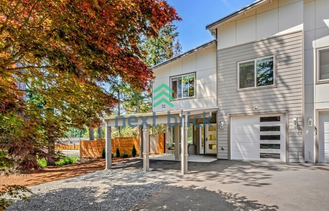 Building Photo - Spacious 3-Bed Home with 2.5 Baths in Prime Bothell Location – 2500 Sq Ft of Comfort!