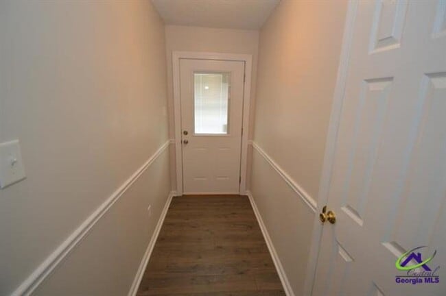 Building Photo - 309 Northlake Dr