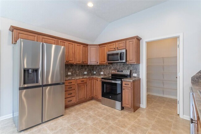 Building Photo - 623 Glenmede Ln
