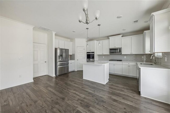 Building Photo - 1147 Trident Maple Chase