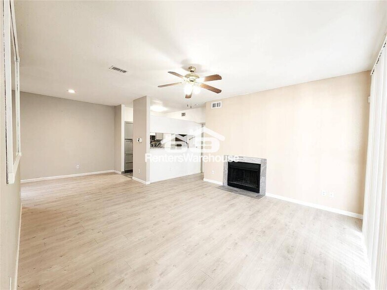 Building Photo - 14550 Fonmeadow Dr