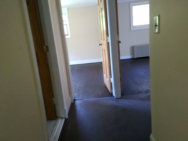 Building Photo - 12 Orchard St