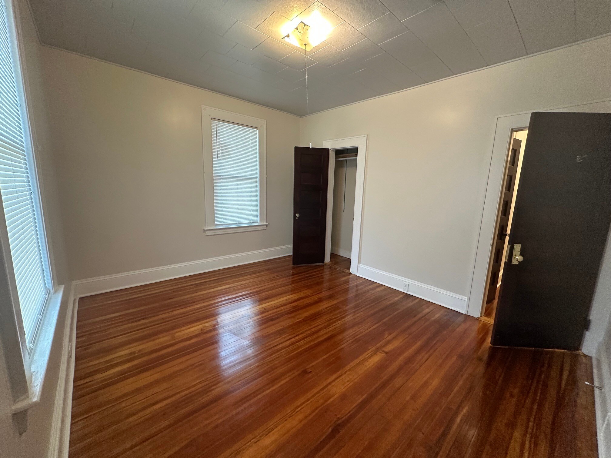 bedroom - 368 Seaview Ave