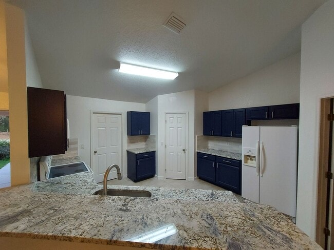 Building Photo - 8151 SW 128 LOOP