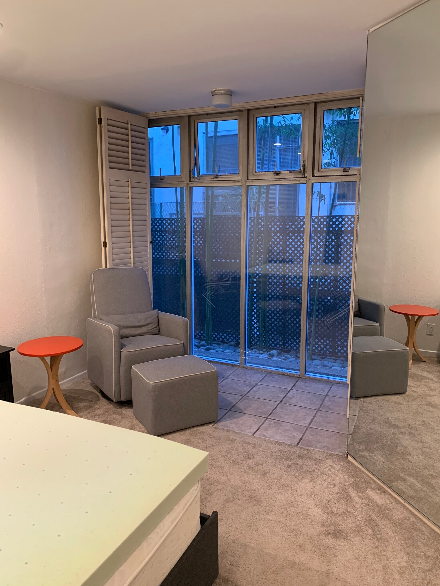 Building Photo - 1230 N Sweetzer Ave