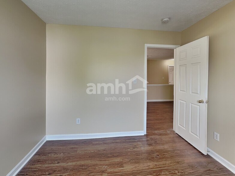Building Photo - 11540 Glenn Abbey Ln