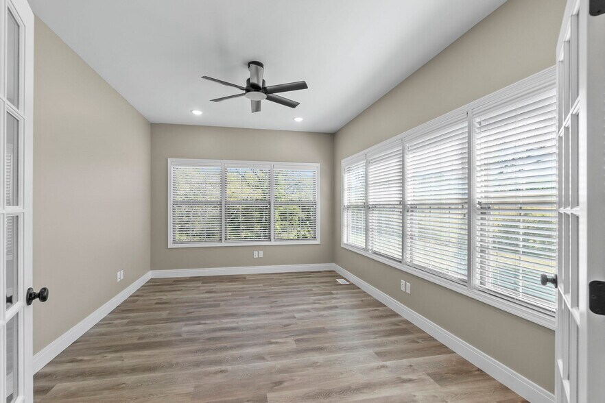 Building Photo - 81 E Autumn Leaf Dr