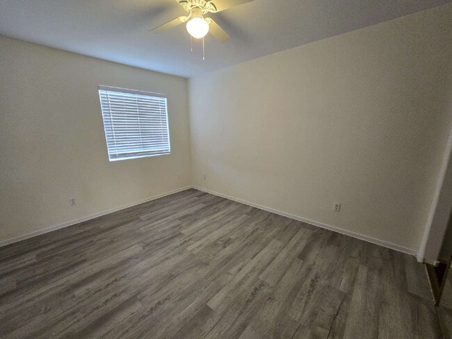 Building Photo - 6027 Chisolm Trail