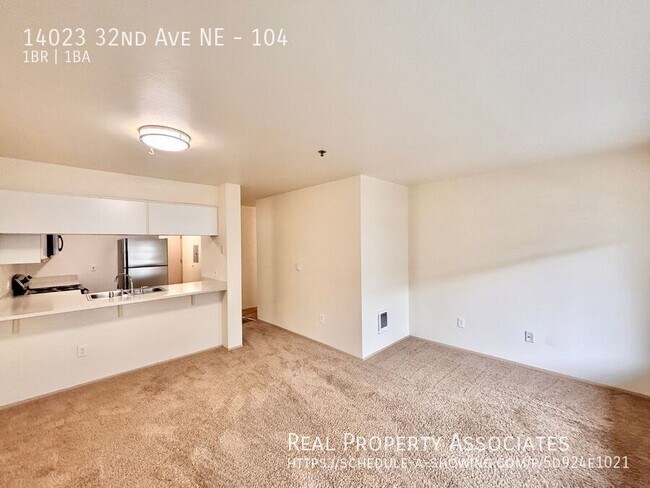 Building Photo - 14023 32nd Ave NE