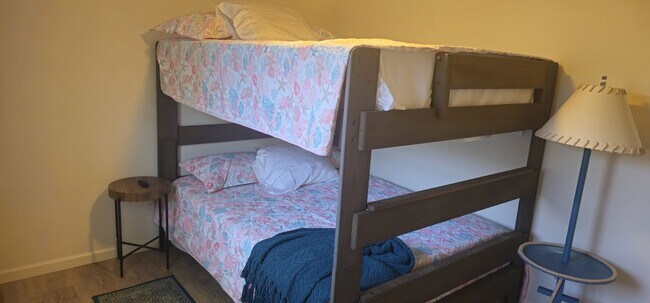 Building Photo - $6,000 Per Month FULLY FURNISHED - SATELLITE BEACH FL- MINUTES TO BEACH