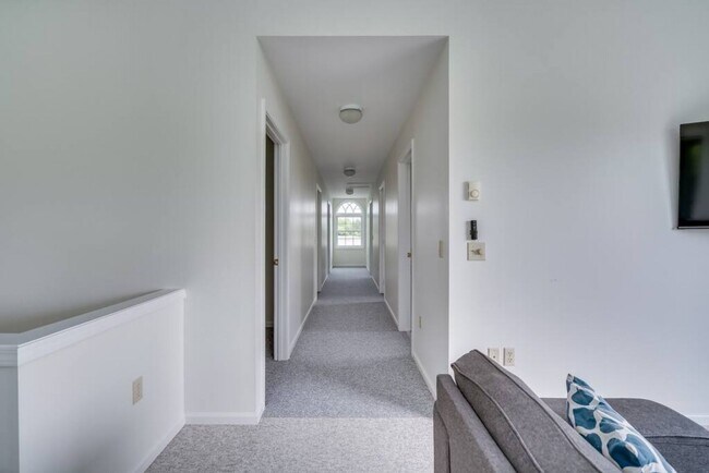 Building Photo - 40537 NY-12