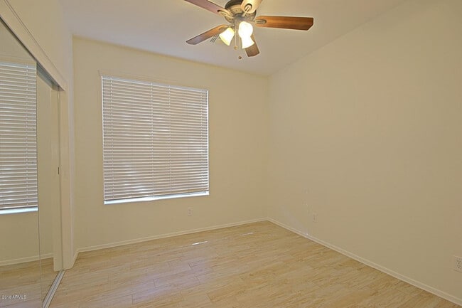 Building Photo - 41440 N Bent Creek Way