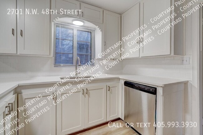 Building Photo - 2701 NW 48th St