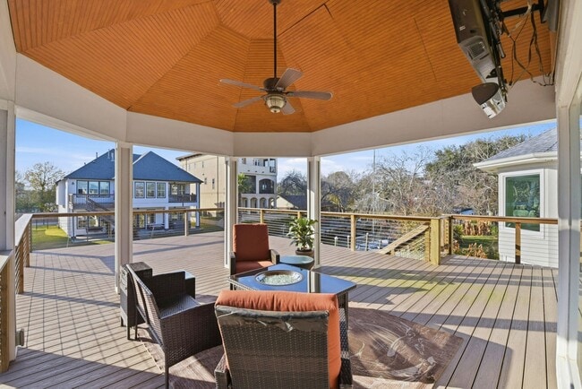 Building Photo - 71 Harbor Ln