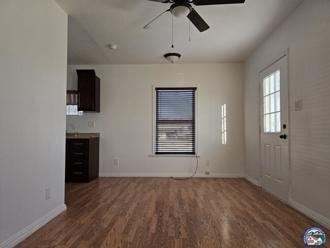 Building Photo - 2387 CA-86