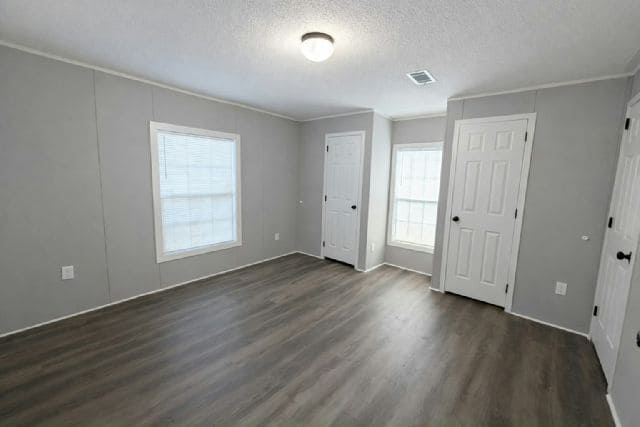 Building Photo - 8 Virgil St