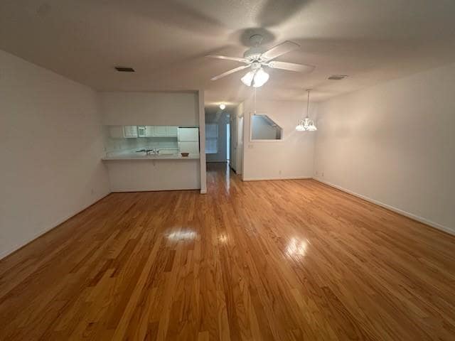 Building Photo - 200 Salt Air Dr