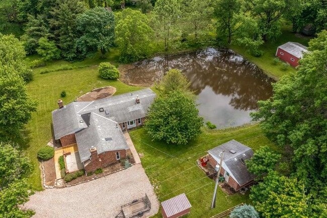 Building Photo - 3407 Bean-Oller Rd