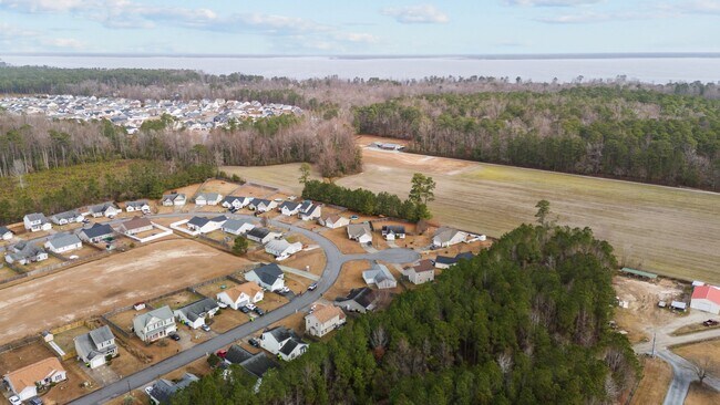 Building Photo - 100 Sumatra Ct