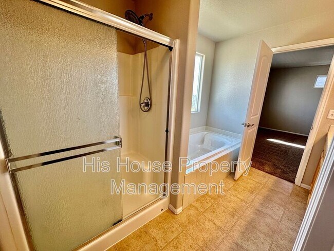 Building Photo - 8029 22nd St Ln