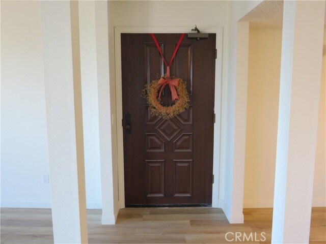 Building Photo - 3935 Bluff Pl