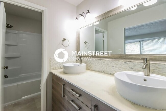 Building Photo - 3 Bedroom Pet-Friendly Home in SPRING, TX with Main Street Renewal