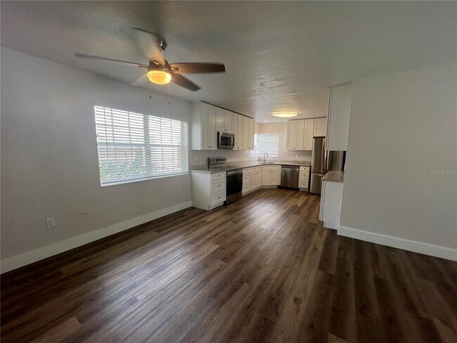 Building Photo - 2377 Starlite Ln