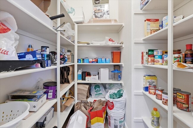 Building Photo - 30535 Rd 400