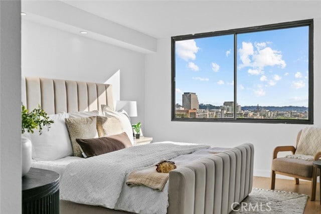 Building Photo - 343 Pioneer Dr