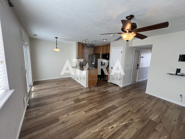 Building Photo - 1423 Salvia Pl