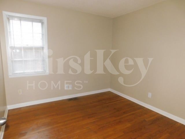 Building Photo - 4523 Parkwood Rd