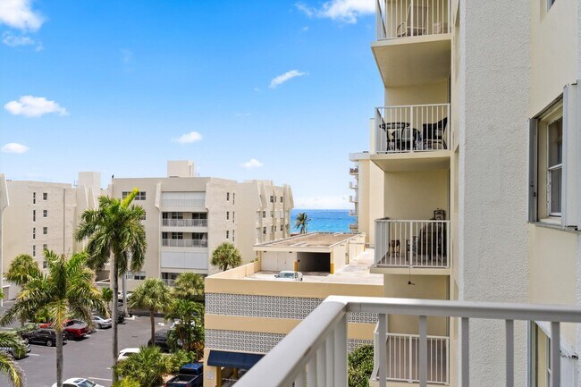 Building Photo - 3540 S Ocean Blvd