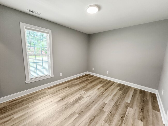 Building Photo - Introducing Your Dream Home in Nash County's Tar River Reservoir Area!  Lawn Care Included!