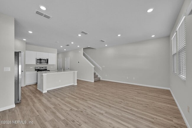 Building Photo - 14522 Macadamia Ln