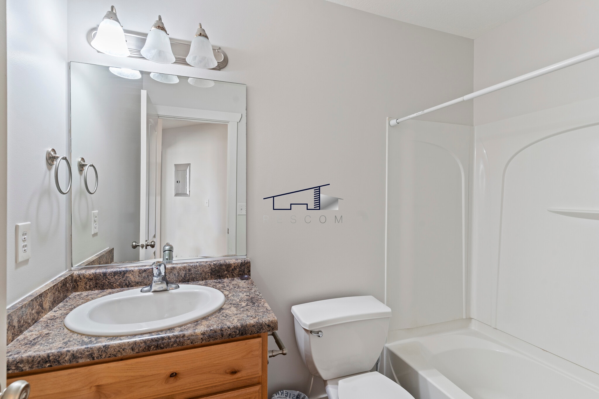 Building Photo - 1613 N 450 E