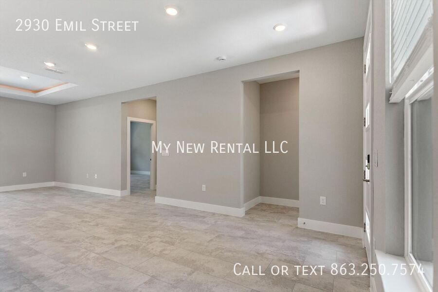 Building Photo - 2930 Emil St