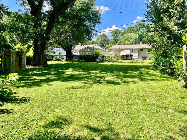 Building Photo - Beautiful 3 Bedroom!