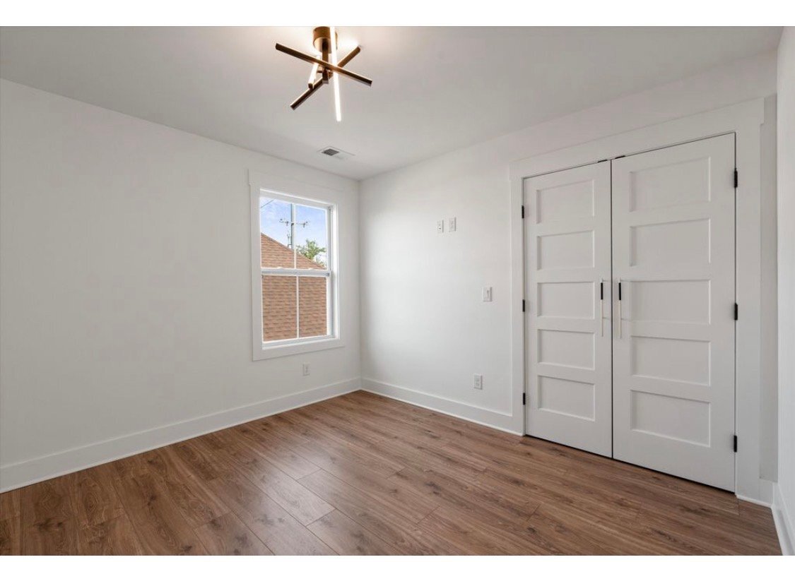Building Photo - 151 Fain St